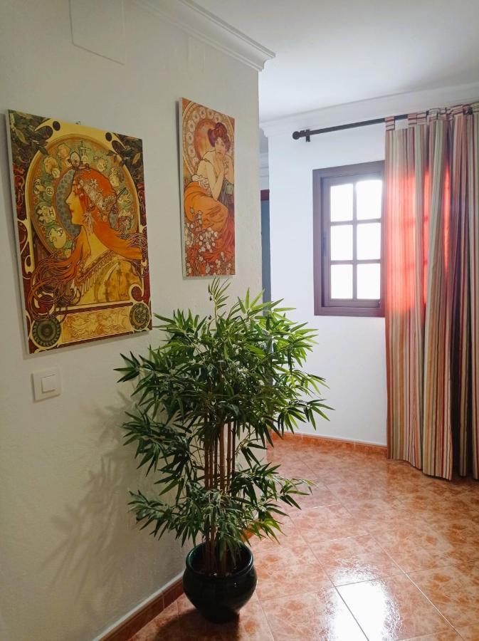 וחר דה לה פרונטרה Hostal Buena Vista מראה חיצוני תמונה
