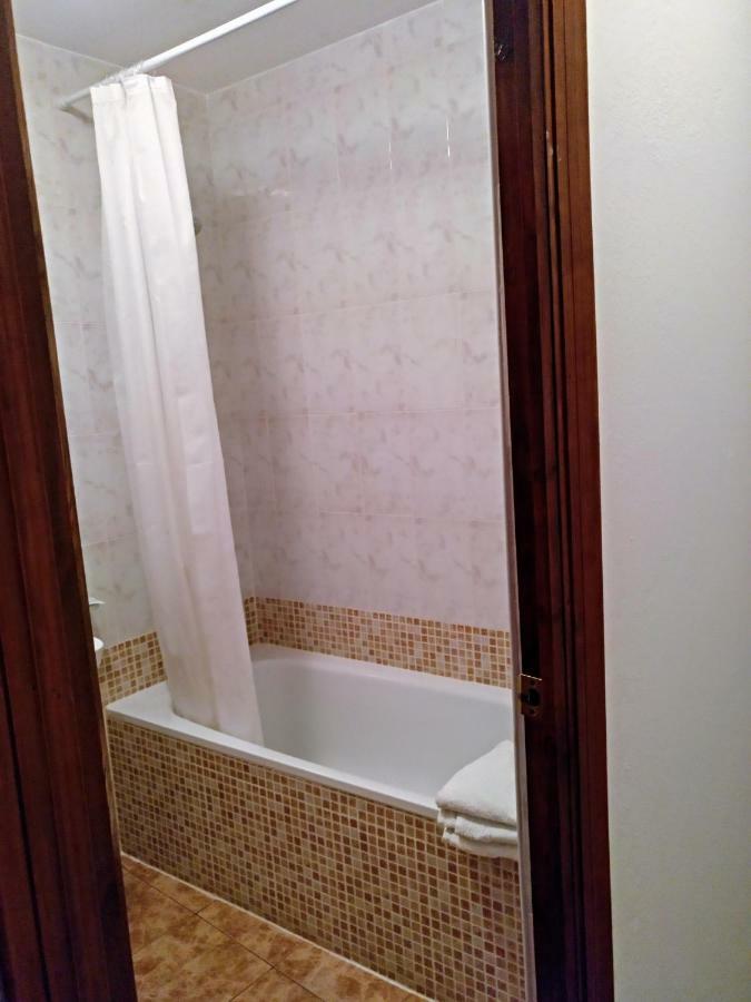 וחר דה לה פרונטרה Hostal Buena Vista מראה חיצוני תמונה